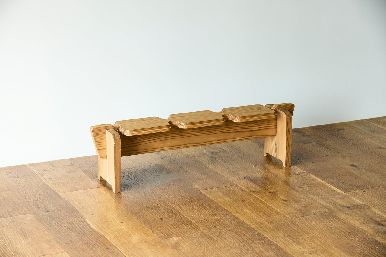 LAX Bench